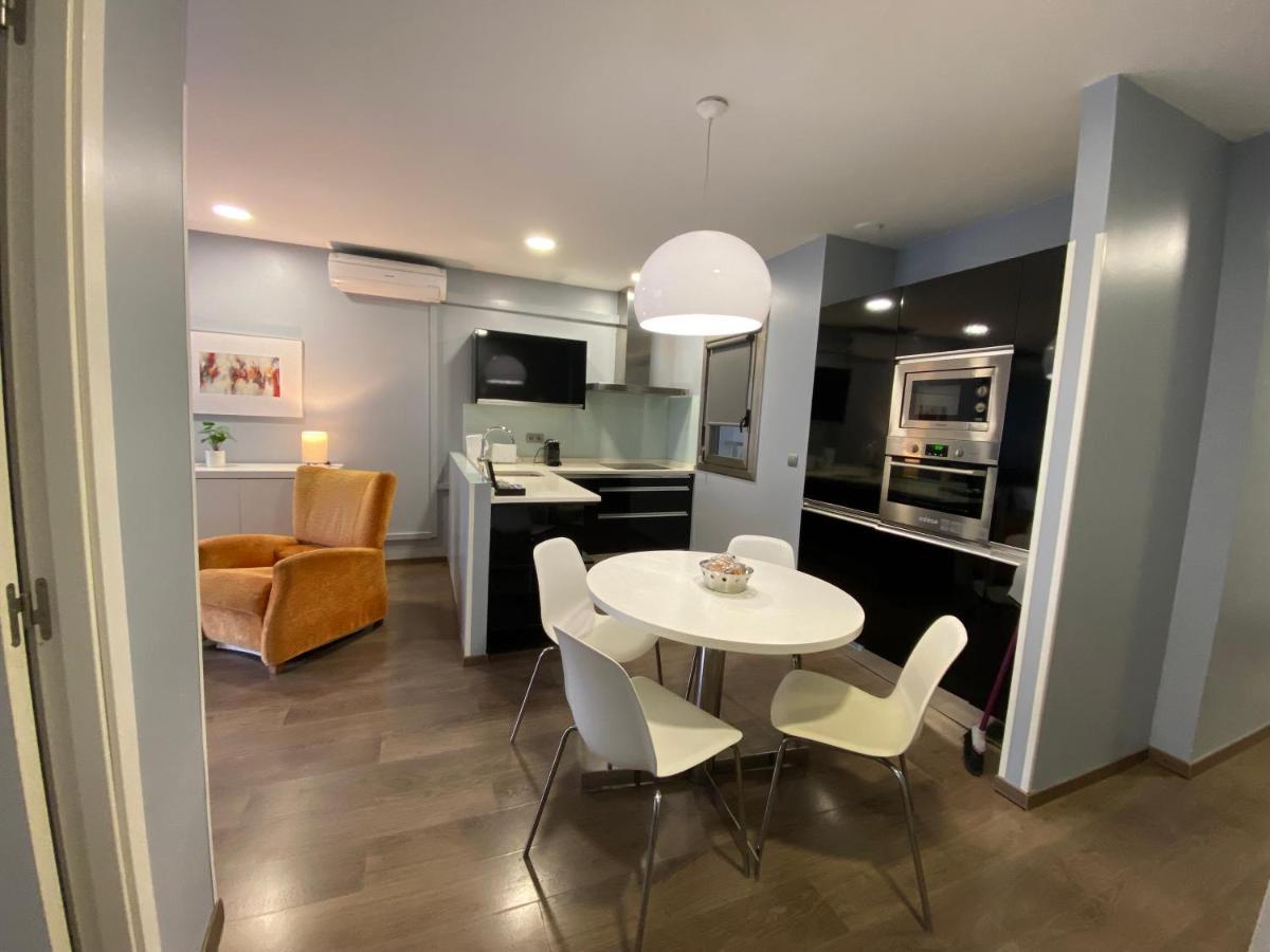 Gros City Apartments Сан-Себастьян Экстерьер фото